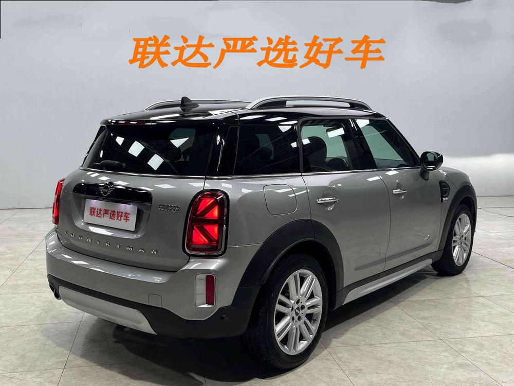 MINI MINI COUNTRYMAN