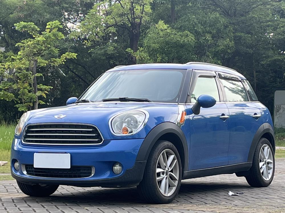 MINI MINI COUNTRYMAN