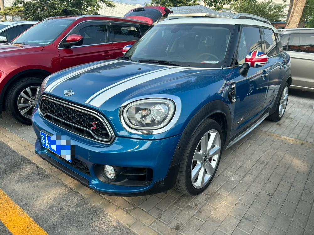 MINI MINI COUNTRYMAN