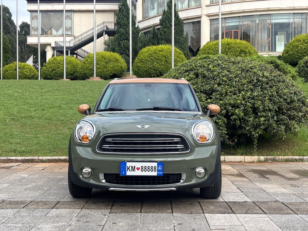 MINI MINI COUNTRYMAN