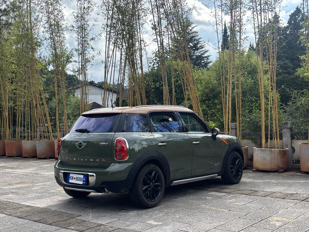 MINI MINI COUNTRYMAN