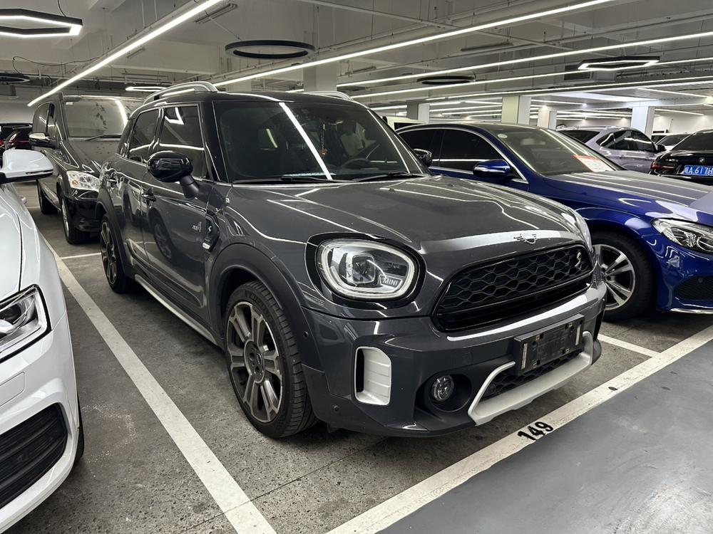 MINI MINI COUNTRYMAN