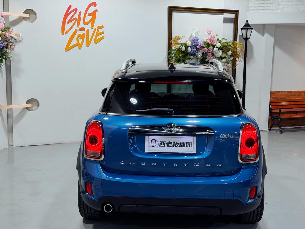 MINI MINI COUNTRYMAN