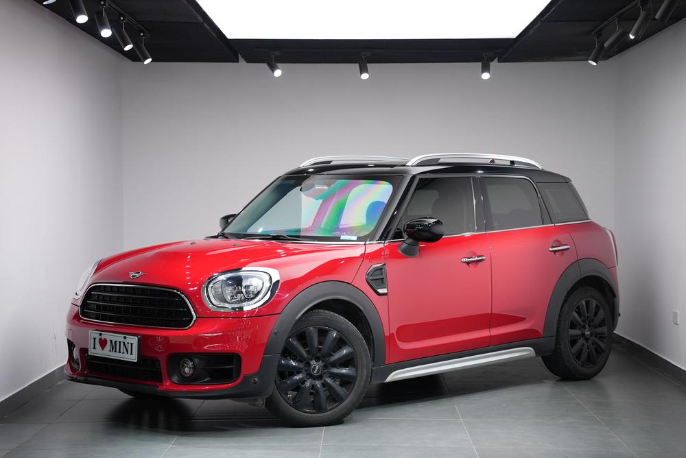 MINI MINI COUNTRYMAN