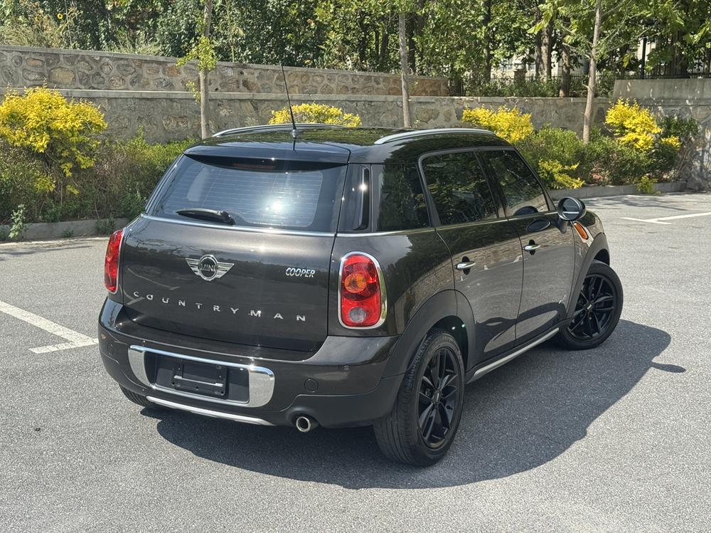 MINI MINI COUNTRYMAN