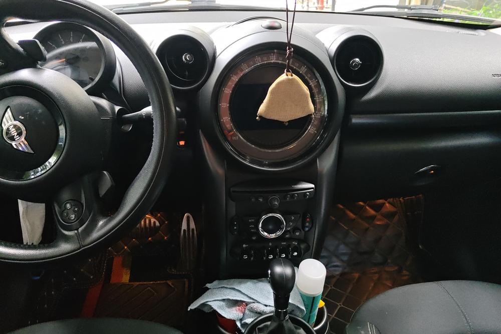MINI MINI COUNTRYMAN