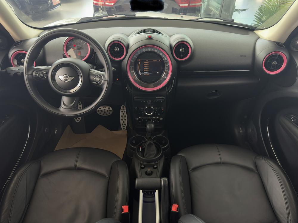 MINI MINI COUNTRYMAN