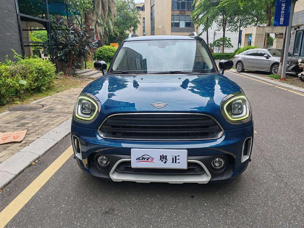 MINI MINI COUNTRYMAN