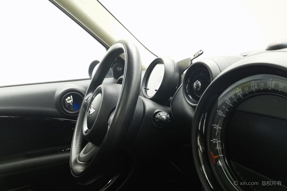 MINI MINI COUNTRYMAN