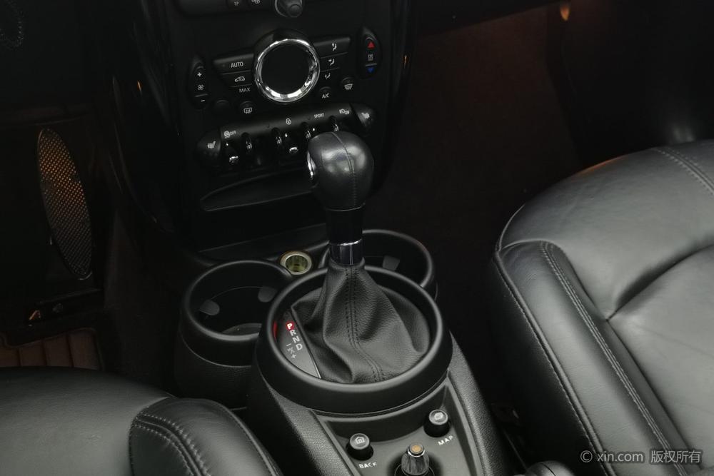MINI MINI COUNTRYMAN