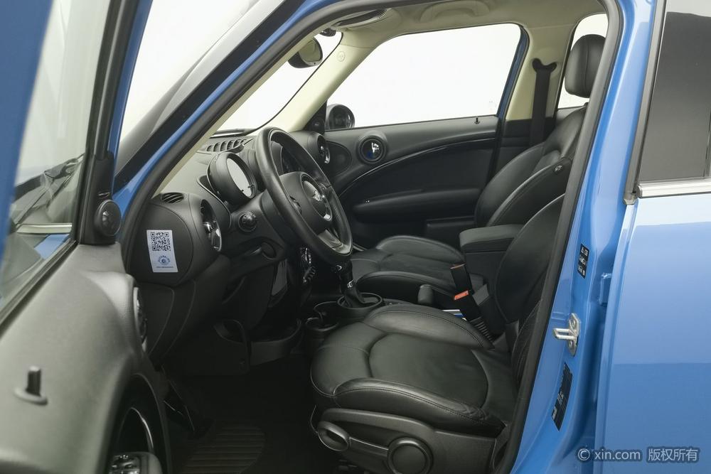 MINI MINI COUNTRYMAN