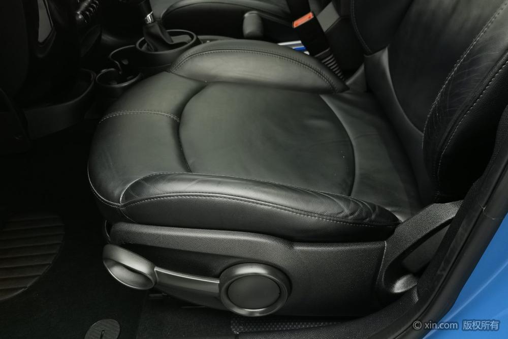 MINI MINI COUNTRYMAN