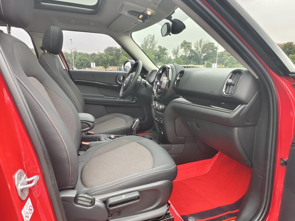 MINI MINI COUNTRYMAN