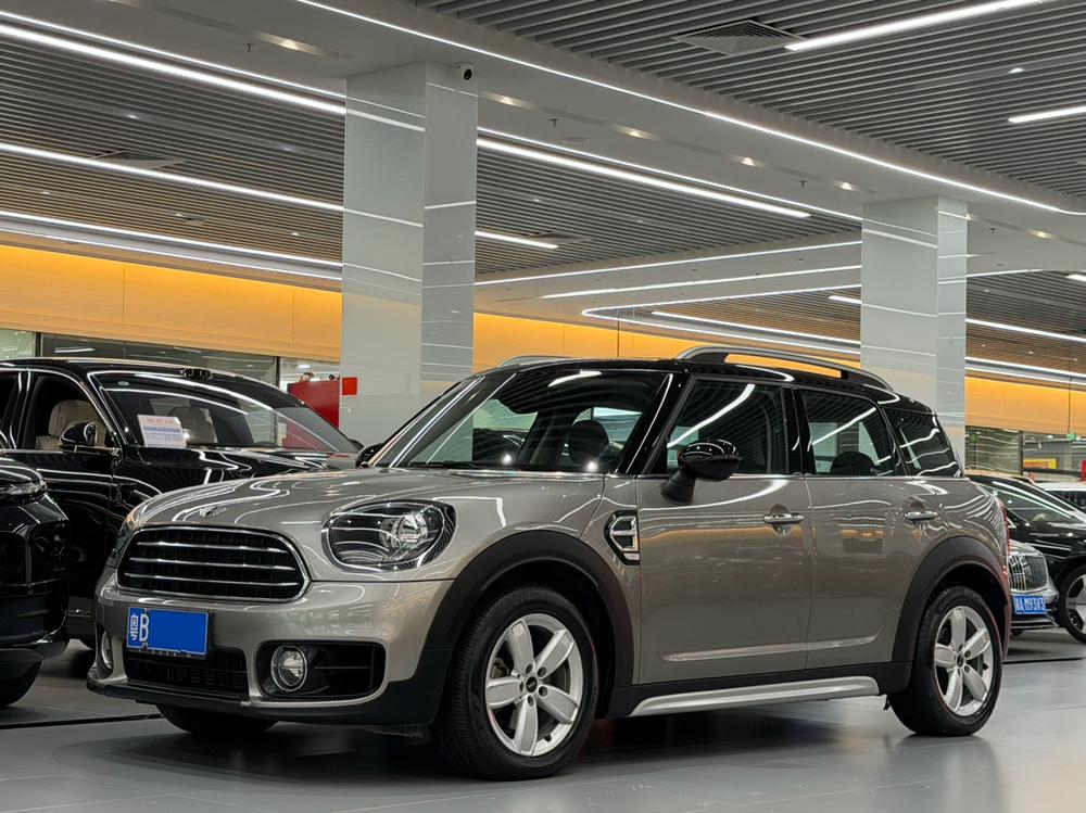 MINI MINI COUNTRYMAN