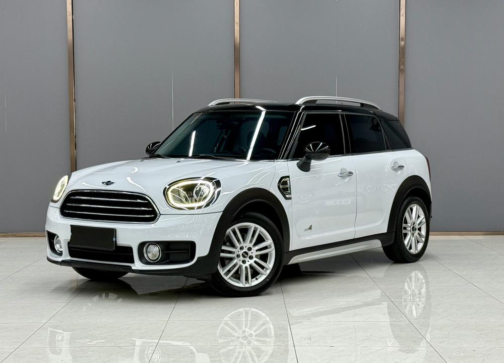 MINI MINI COUNTRYMAN