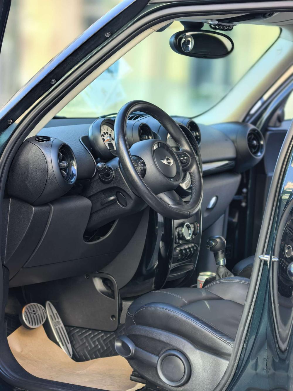 MINI MINI COUNTRYMAN