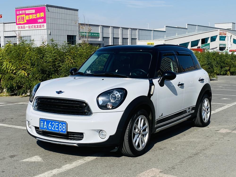 MINI MINI COUNTRYMAN