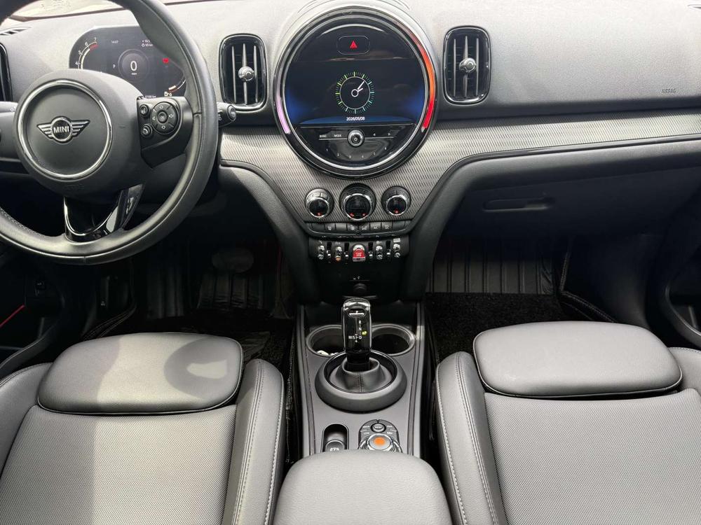 MINI MINI COUNTRYMAN