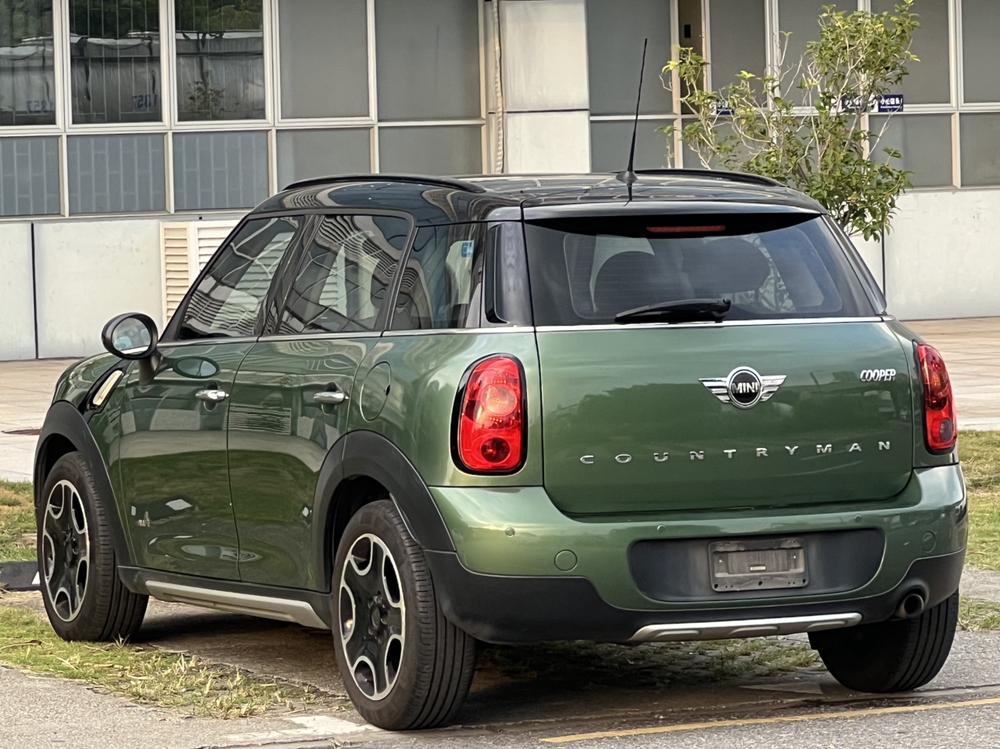 MINI MINI COUNTRYMAN