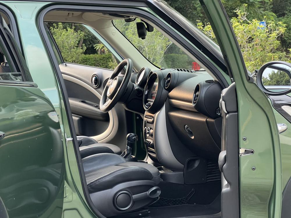MINI MINI COUNTRYMAN