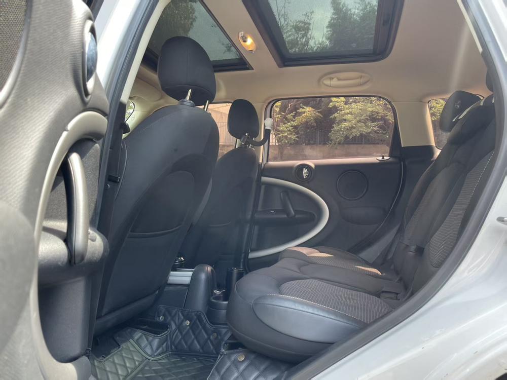 MINI MINI COUNTRYMAN