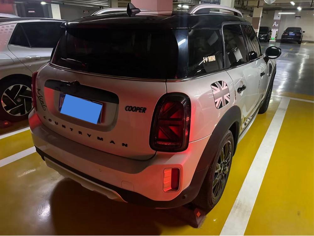 MINI MINI COUNTRYMAN