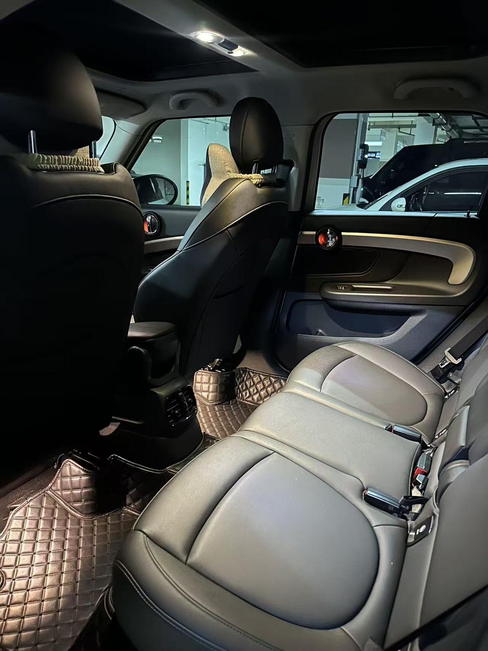 MINI MINI COUNTRYMAN