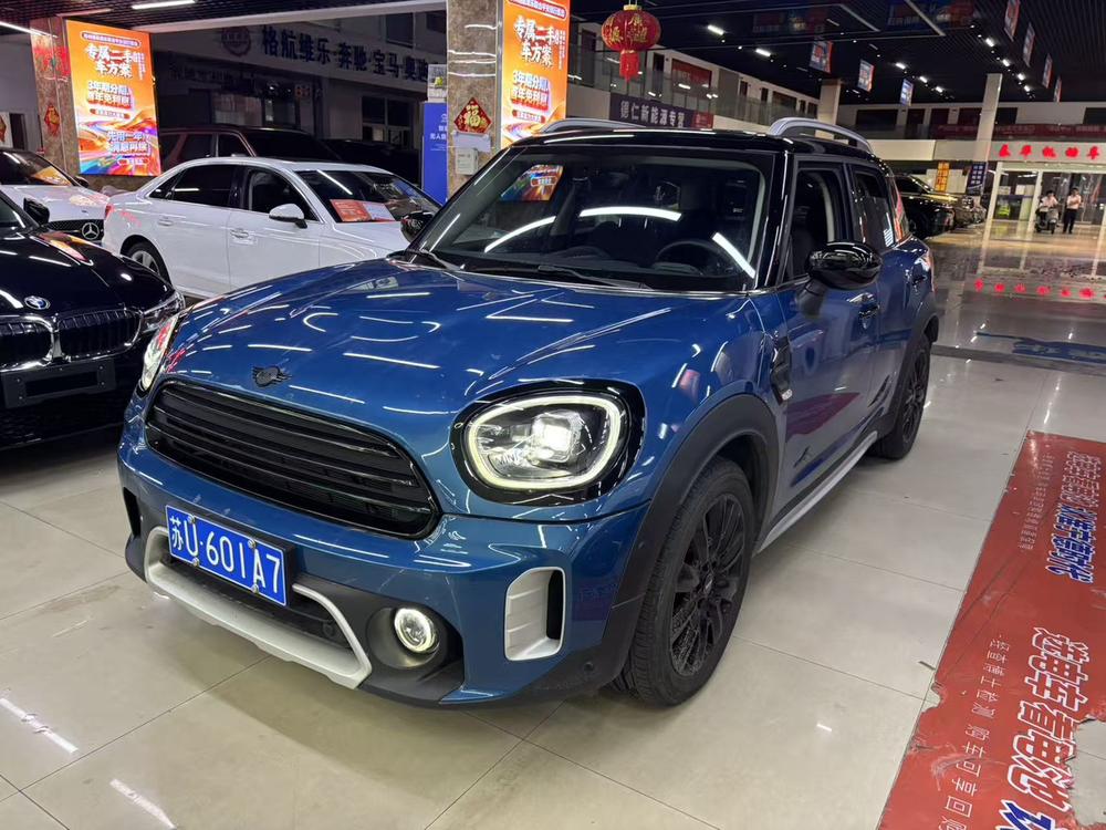 MINI MINI COUNTRYMAN