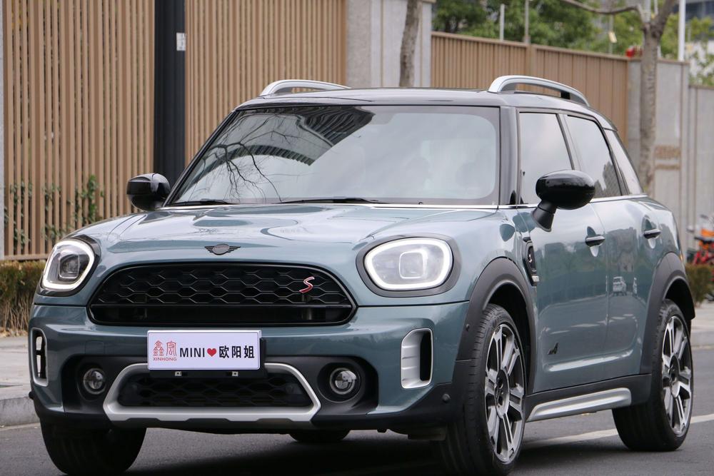 MINI MINI COUNTRYMAN