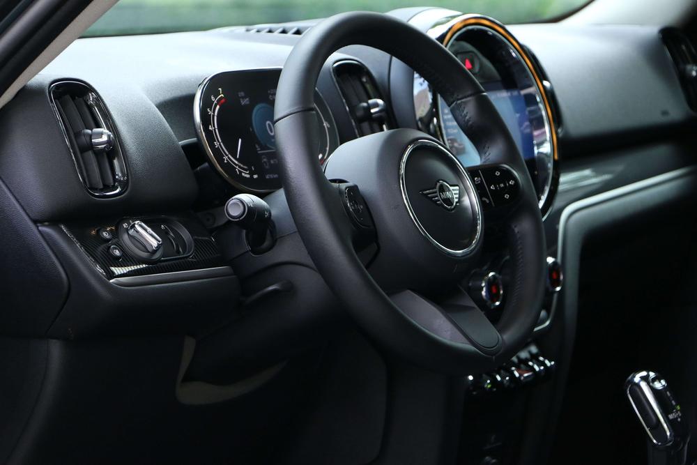 MINI MINI COUNTRYMAN