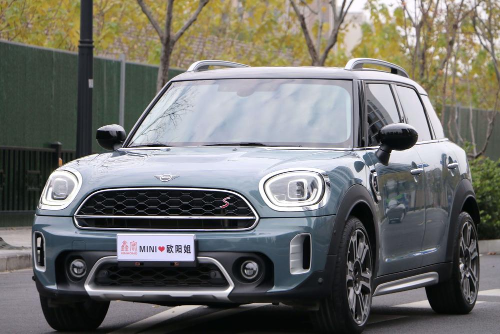 MINI MINI COUNTRYMAN