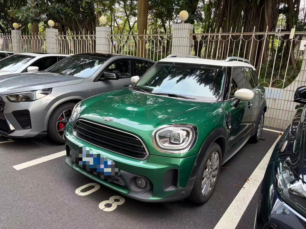 MINI MINI COUNTRYMAN