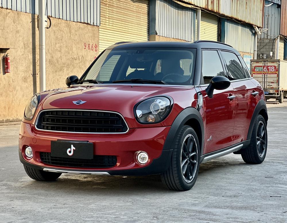 MINI MINI COUNTRYMAN