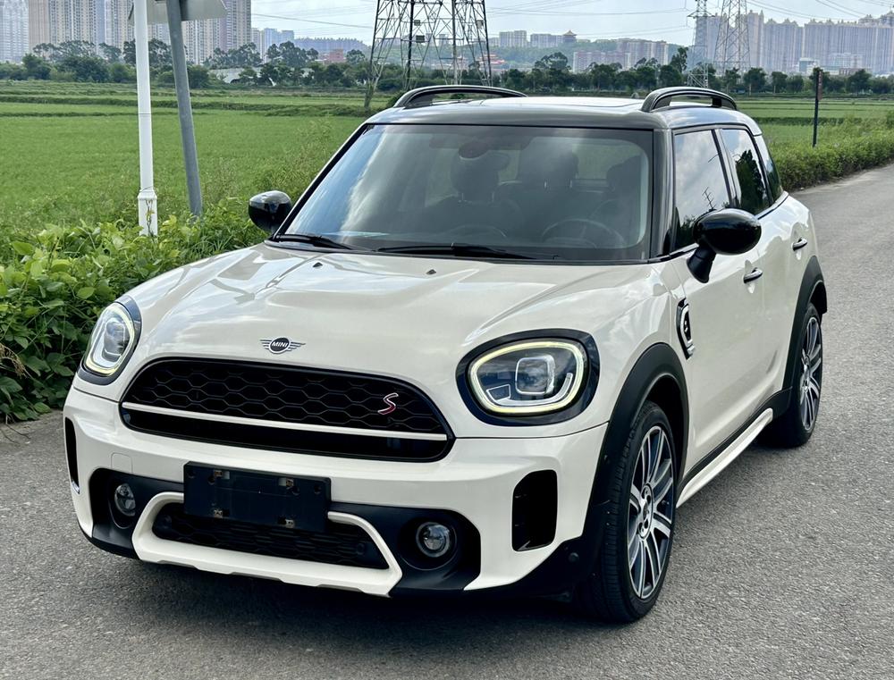 MINI MINI COUNTRYMAN