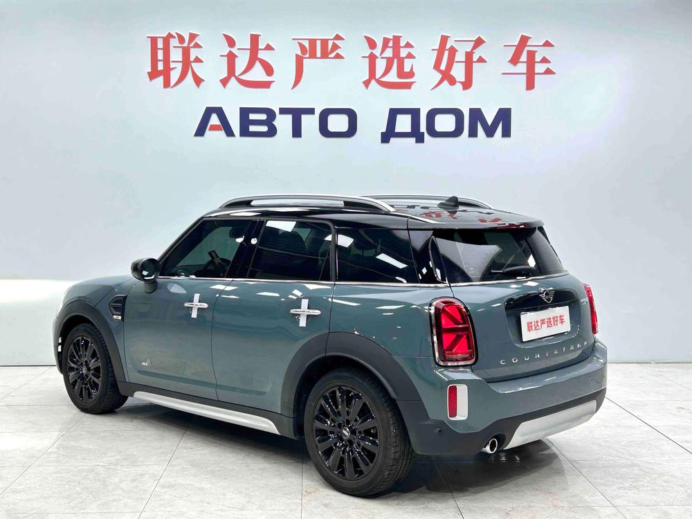 MINI MINI COUNTRYMAN
