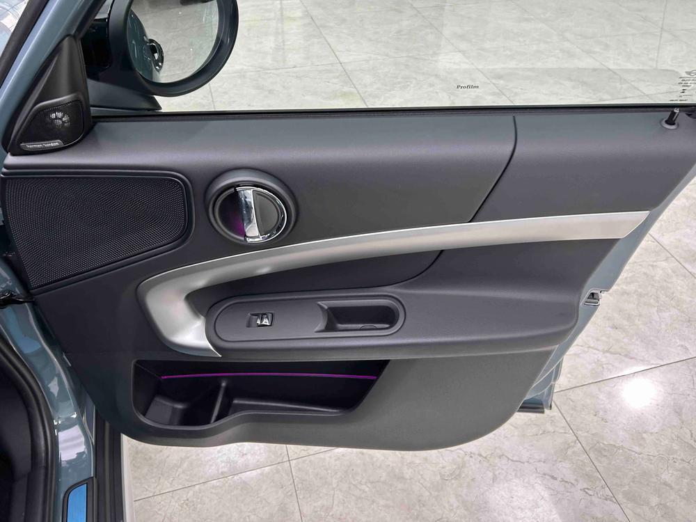 MINI MINI COUNTRYMAN