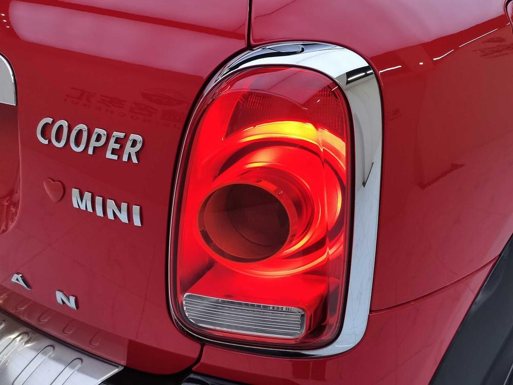 MINI MINI COUNTRYMAN