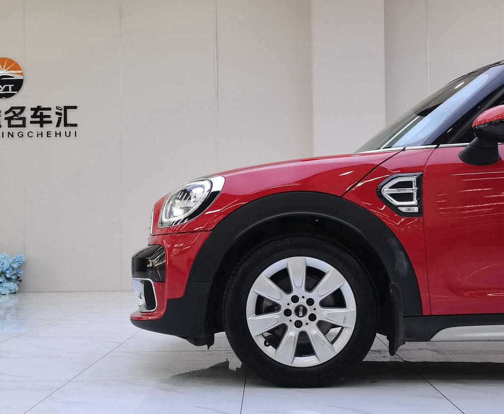 MINI MINI COUNTRYMAN