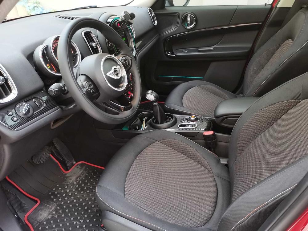 MINI MINI COUNTRYMAN