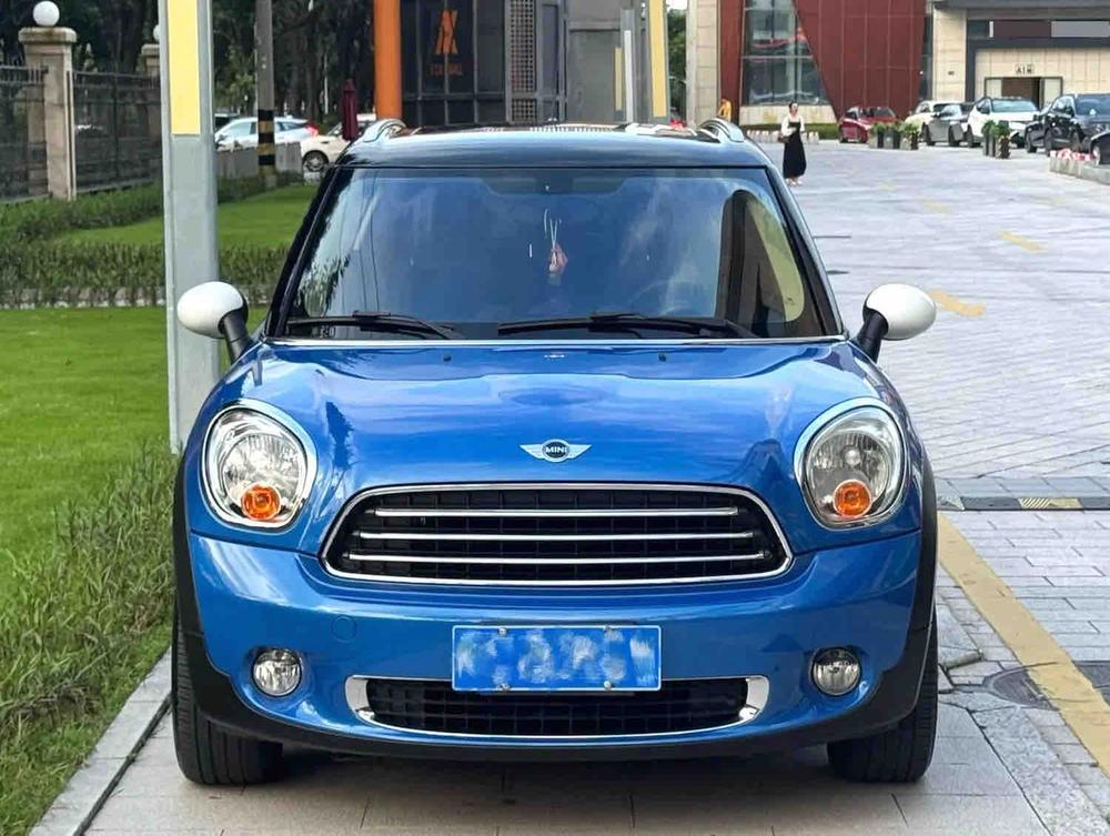 MINI MINI COUNTRYMAN