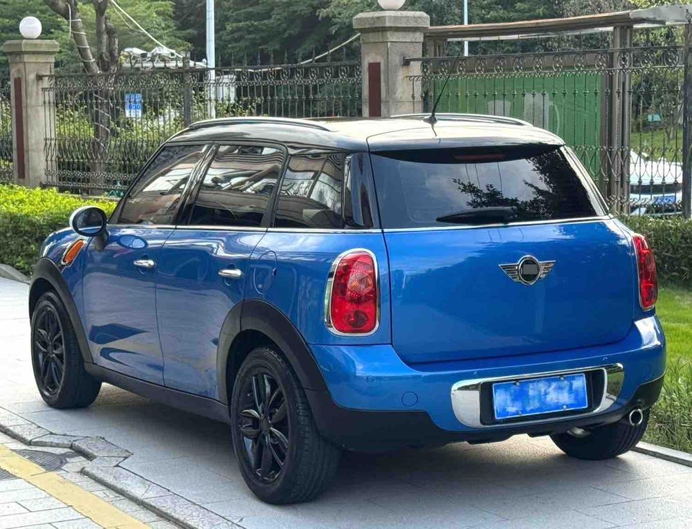MINI MINI COUNTRYMAN
