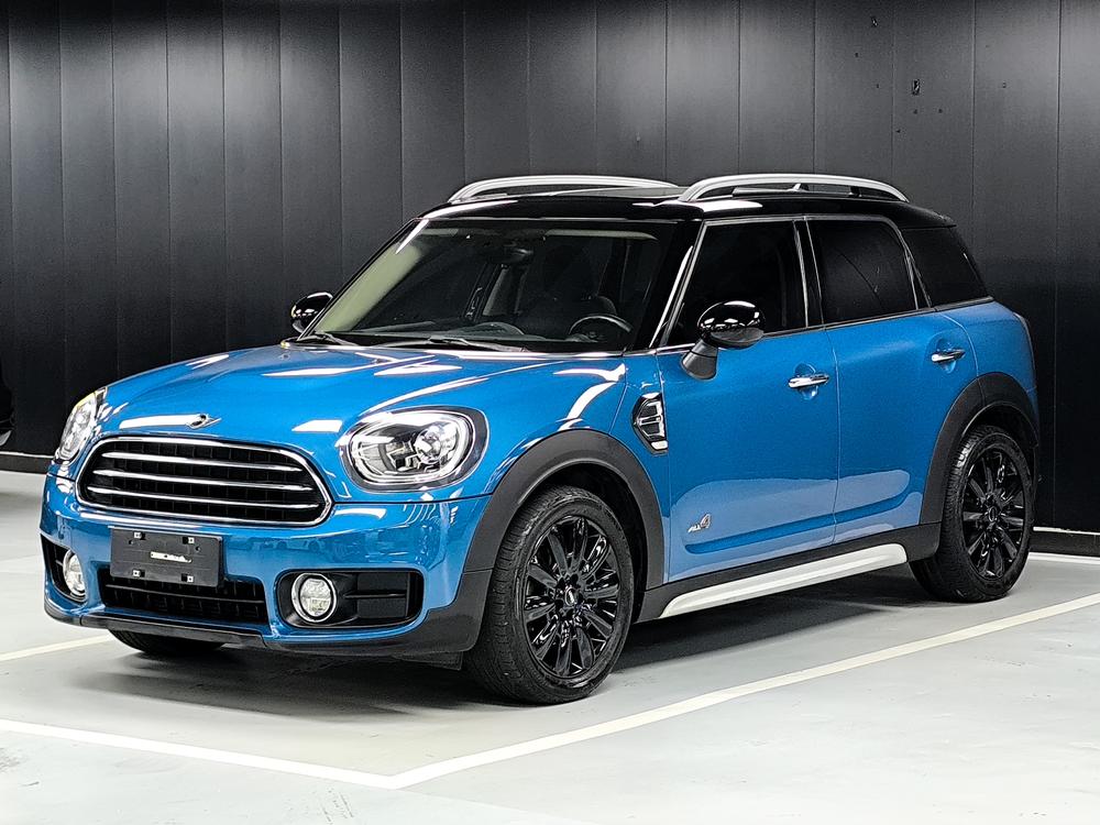 MINI MINI COUNTRYMAN