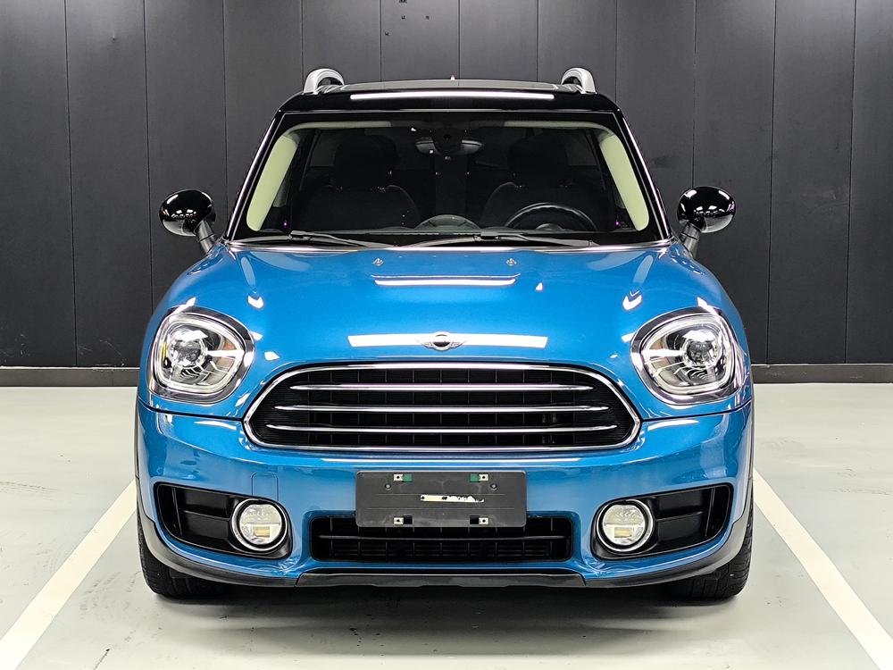 MINI MINI COUNTRYMAN