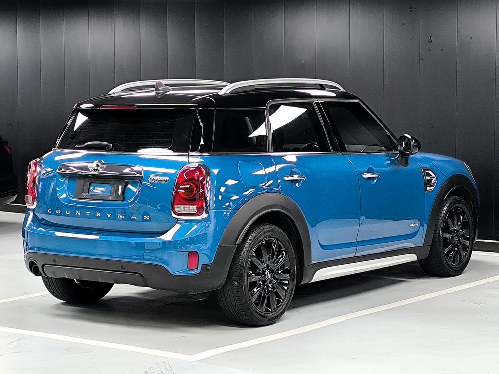MINI MINI COUNTRYMAN