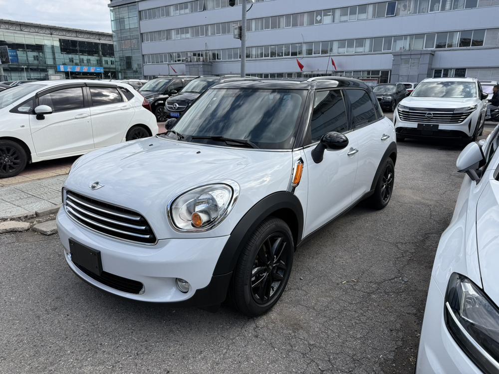 MINI MINI COUNTRYMAN