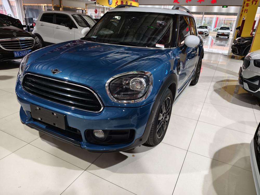 MINI MINI COUNTRYMAN