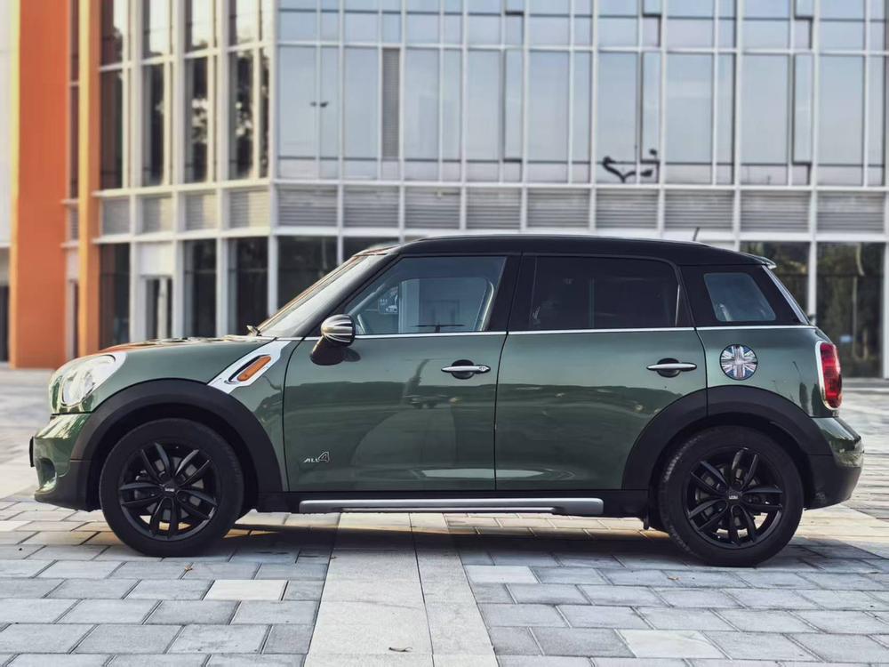 MINI MINI COUNTRYMAN