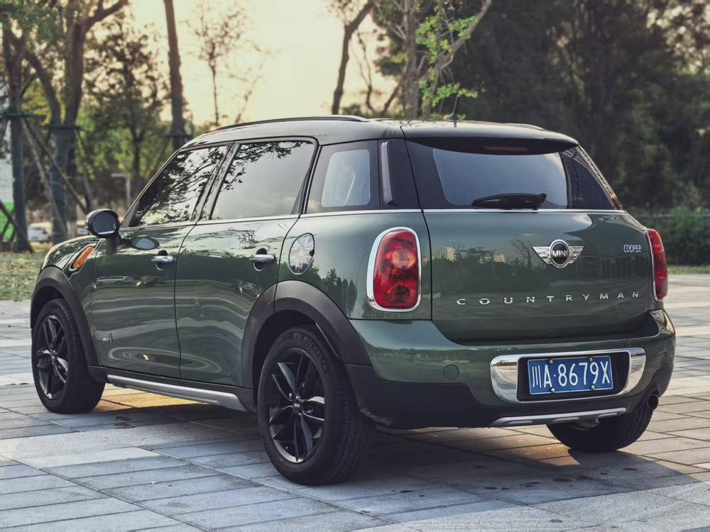 MINI MINI COUNTRYMAN