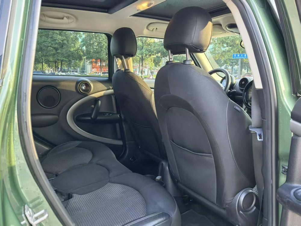 MINI MINI COUNTRYMAN