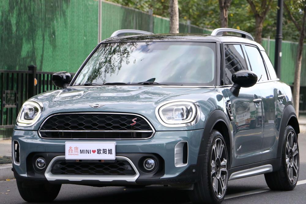 MINI MINI COUNTRYMAN